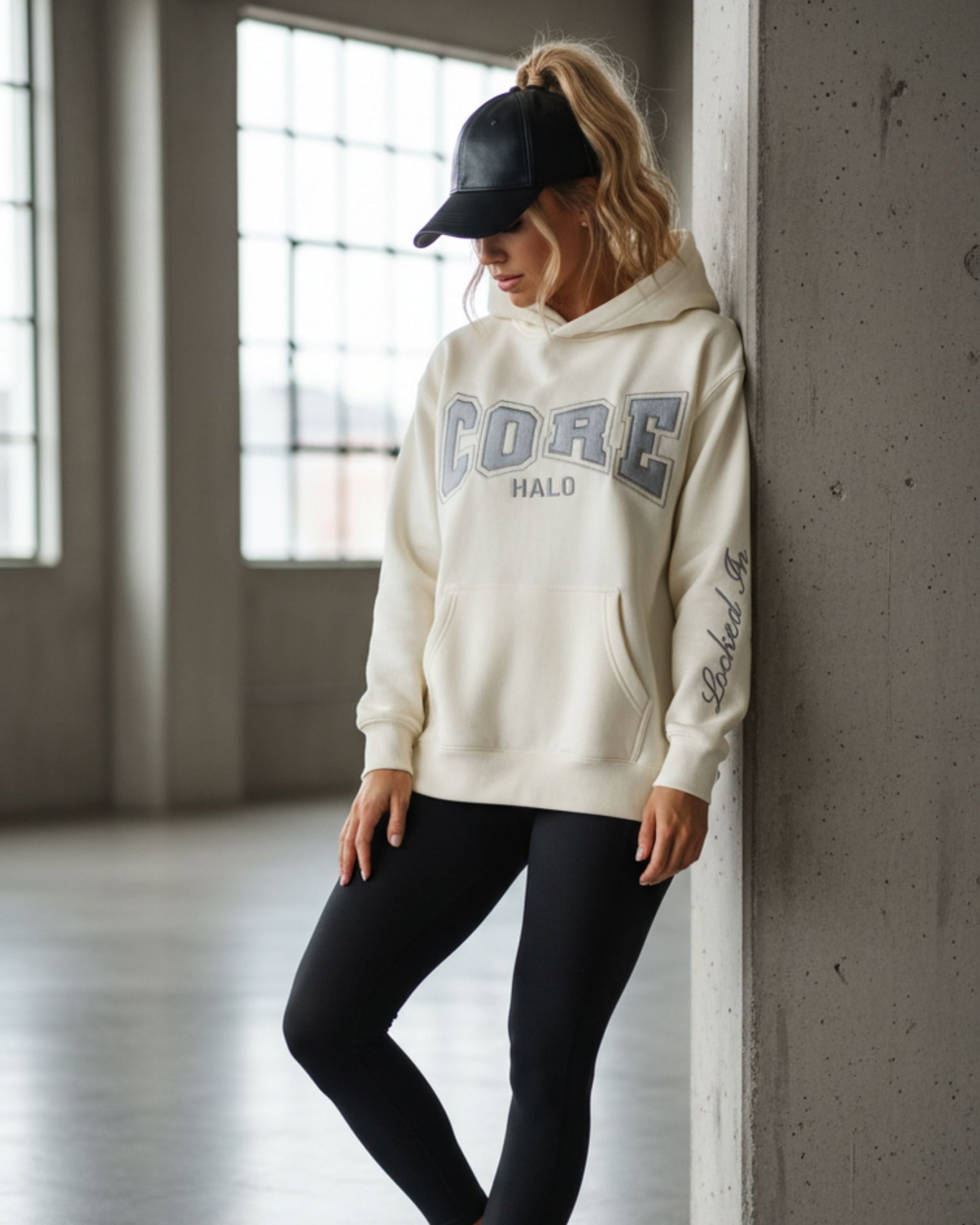BUTTER Hoodie Relaxed | I AM 77:1
