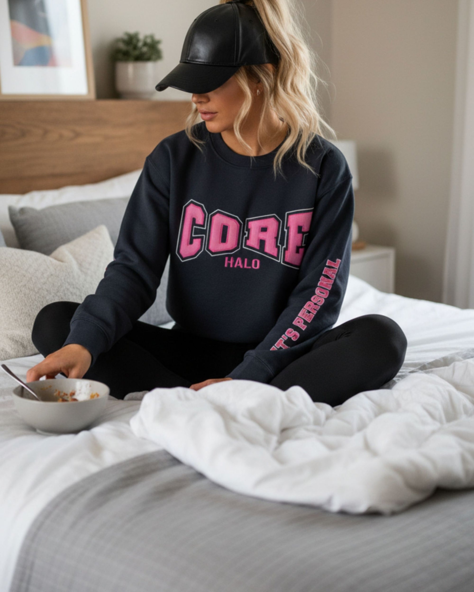 NIGHT Crewneck| I AM 77:1