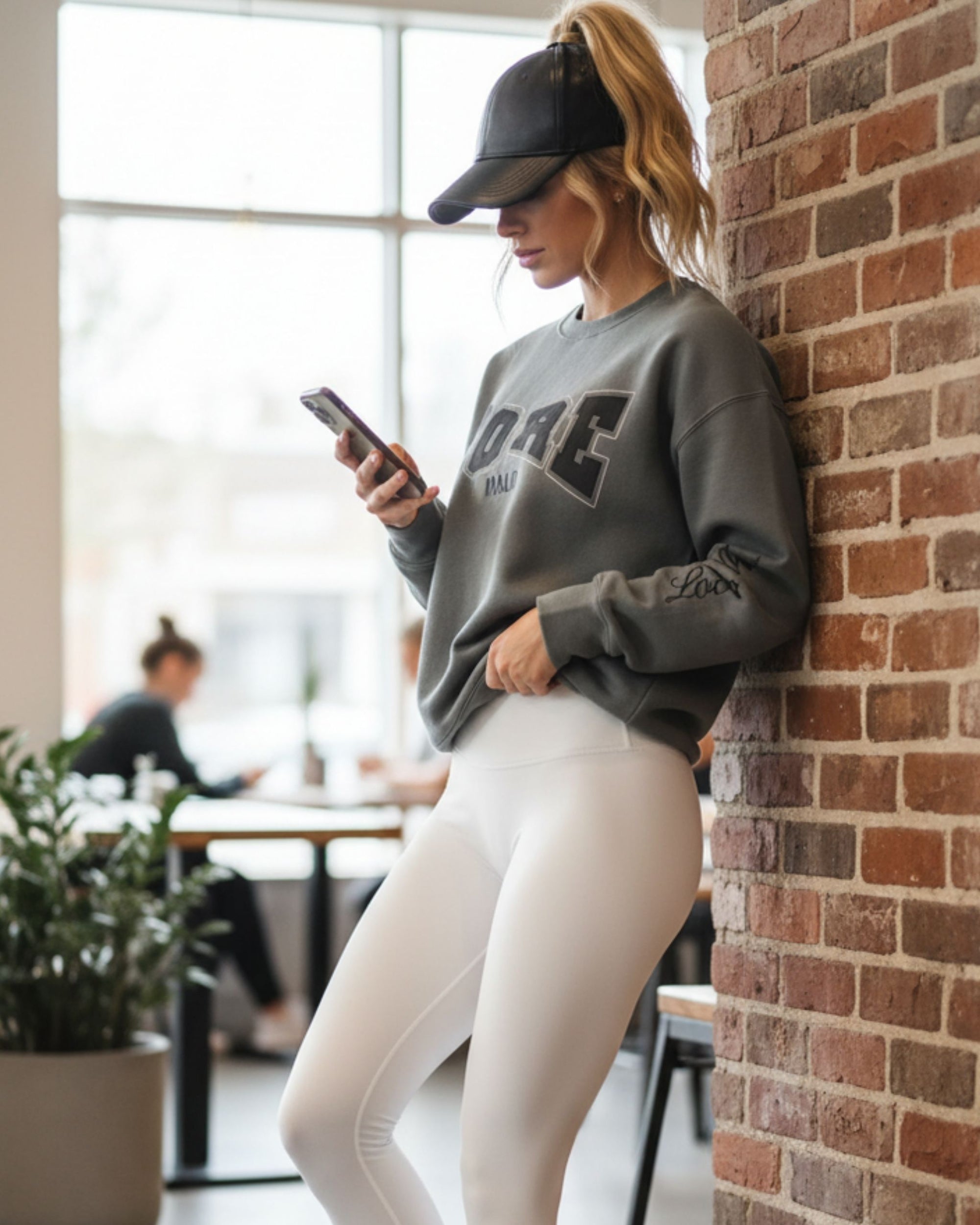 SHADOW Crewneck| I AM 77:1